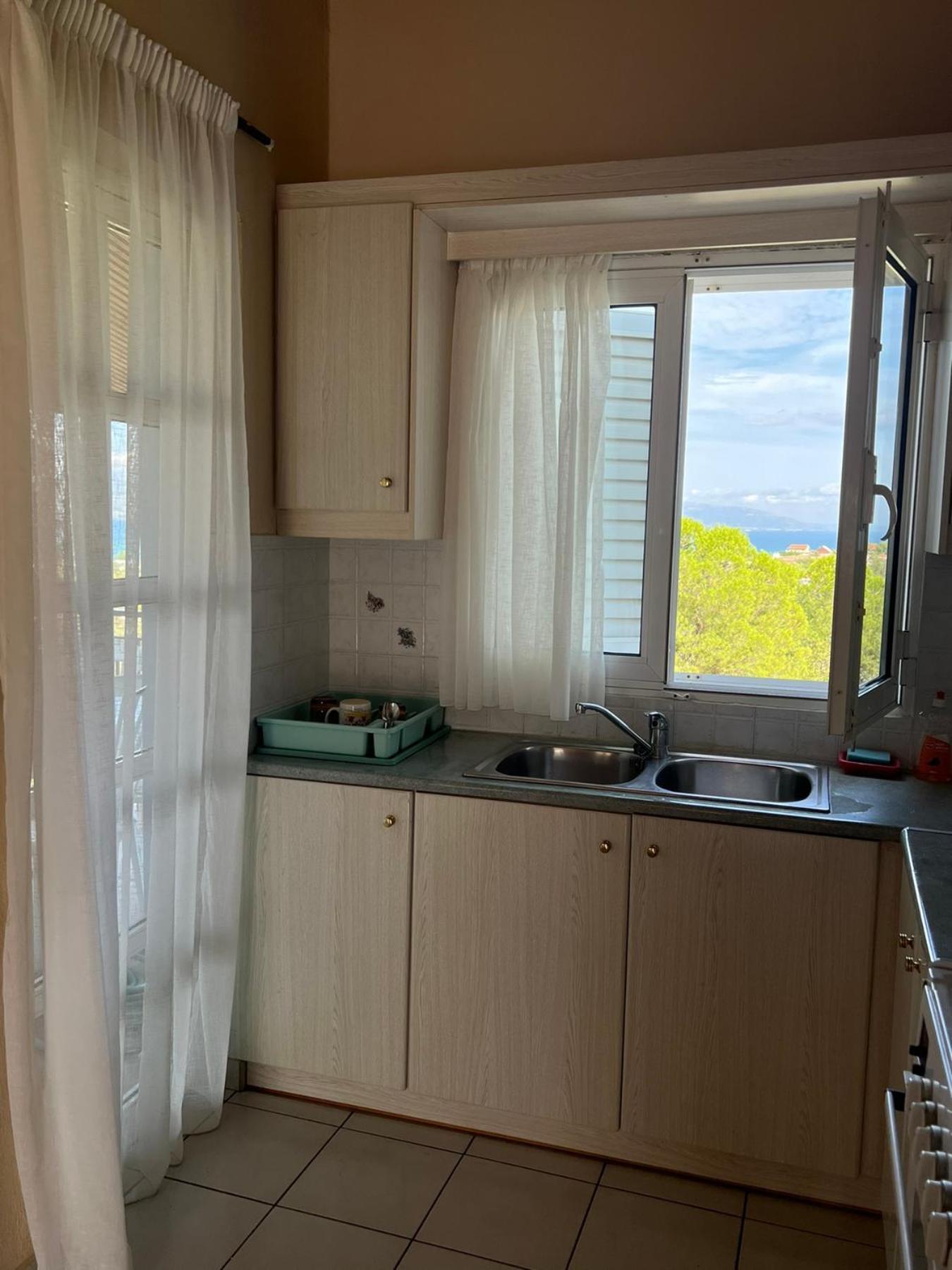 Xenia'S Seaview House Villa Paralia Avlidhos Luaran gambar