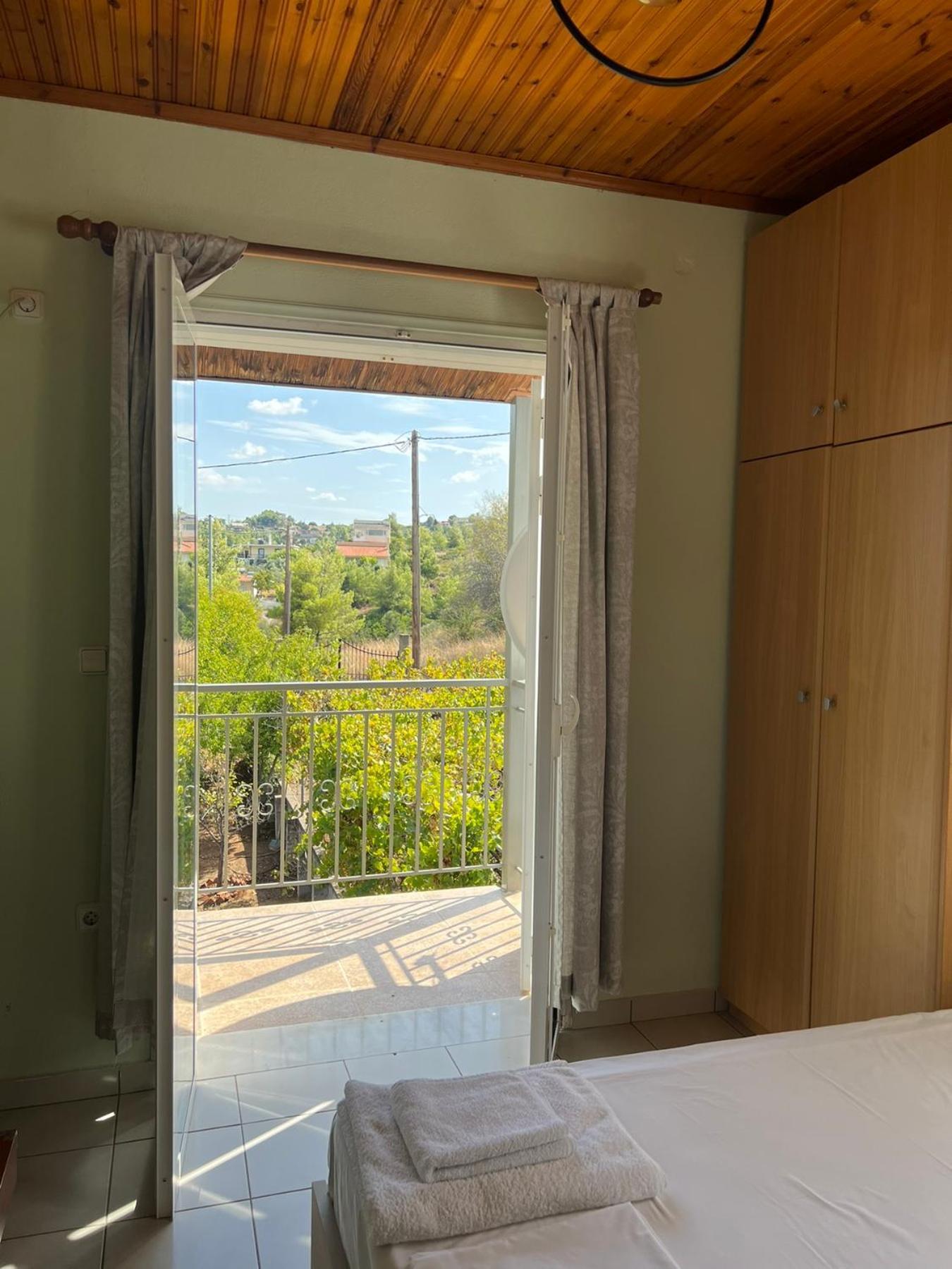 Xenia'S Seaview House Villa Paralia Avlidhos Luaran gambar